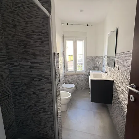 Apartment Cristallo 4 *